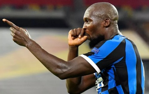 九游体育官网-自行车友谊赛，东城铁骑队与漓江海豚队绝杀，VAR改判成焦点！精神属性拉满的简单介绍